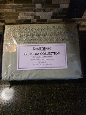 Premium Collection Twin 3-Piece Lace Sheet Set - Sage